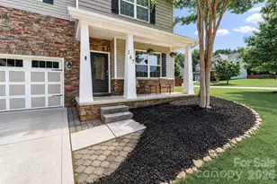 147 Colborne Dr, Mooresville, NC 28115 - Photo 3