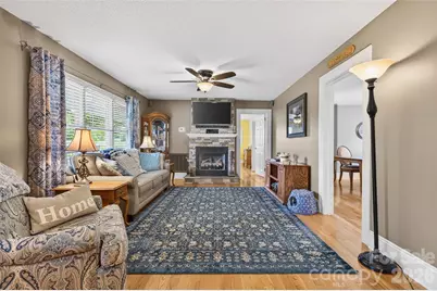 6560 Sherrills Ford Road, Catawba, NC 28609 - Photo 9
