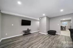 11005 Hunter Trail, Charlotte, NC 28226 - Photo 9