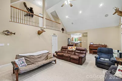 884 Beamguard Road, Clover, SC 29710 - Photo 9