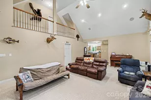 884 Beamguard Rd, Clover, SC 29710 - Photo 9