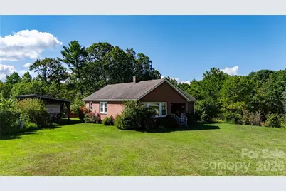 560 Russ Norris Heaton Road, Elk Park, NC 28622 - Photo 37
