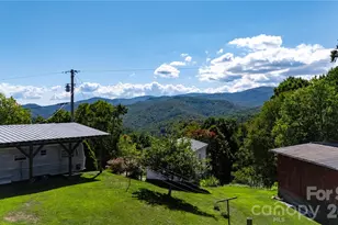580 Russ Norris Heaton Rd, Elk Park, NC 28622 - Photo 19