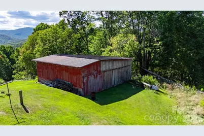 560 Russ Norris Heaton Road, Elk Park, NC 28622 - Photo 35