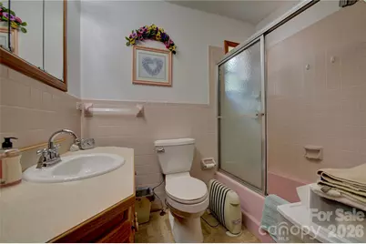 560 Russ Norris Heaton Road, Elk Park, NC 28622 - Photo 21