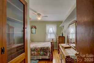 560 Russ Norris Heaton Rd, Elk Park, NC 28622 - Photo 19