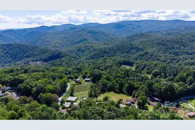 580 Russ Norris Heaton Road, Elk Park, NC 28622 - Photo 5