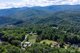 580 Russ Norris Heaton Rd, Elk Park, NC 28622 - Photo 5