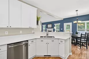 10502 Hellebore Rd, Charlotte, NC 28213 - Photo 13