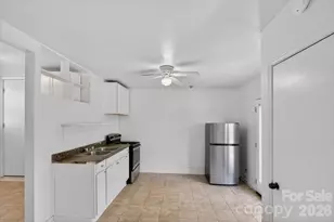 209 Edgewood Dr, Wingate, NC 28174 - Photo 9
