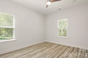 511 N Flint St, Lincolnton, NC 28107 - Photo 23