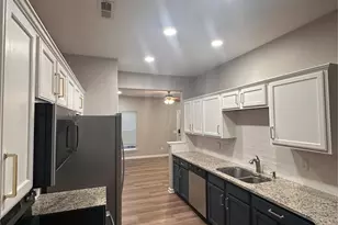 10407 Alexander Martin Ave, Charlotte, NC 28277 - Photo 3