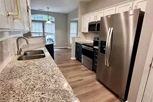 10407 Alexander Martin Ave, Charlotte, NC 28277 - Photo 5