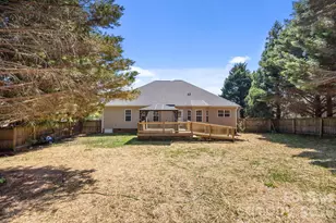 417 Deerfield Dr, Mount Holly, NC 28120 - Photo 45