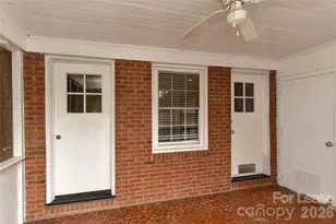 420 Seneca Pl, Charlotte, NC 28210 - Photo 29
