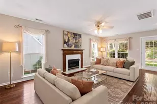 15027 Ashlight Dr, Charlotte, NC 28278 - Photo 5