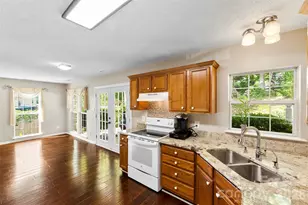 15027 Ashlight Dr, Charlotte, NC 28278 - Photo 13