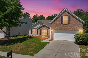 9095 Pembroke Ct, Indian Land, SC 29707 - Photo 5