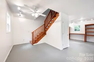 17 Bohemian Ln, Asheville, NC 28805 - Photo 35