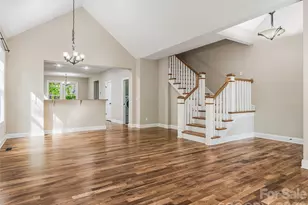 17 Bohemian Ln, Asheville, NC 28805 - Photo 21