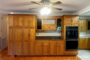 263 Spring Shore Rd, Statesville, NC 28677 - Photo 11