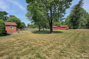 1005 Forest Park Dr, Statesville, NC 28677 - Photo 39