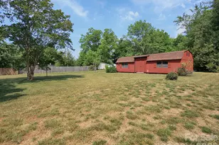 1005 Forest Park Dr, Statesville, NC 28677 - Photo 41