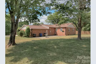 1005 Forest Park Drive, Statesville, NC 28677 - Photo 35