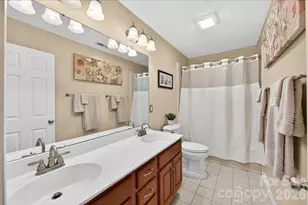 4365 Enchantment Cove Ln, Charlotte, NC 28216 - Photo 29