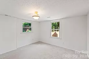 1745 Wensley Dr, Charlotte, NC 28210 - Photo 31