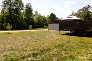 332 Epley Dr, Marion, NC 28752 - Photo 25