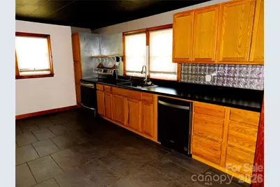 332 Epley Drive #1, Marion, NC 28752 - Photo 9