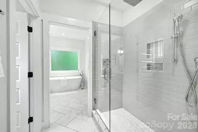 824 E 16th Street, Charlotte, NC 28205 - Photo 21