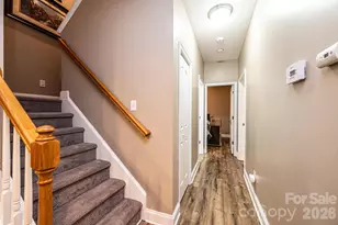 823 Wynnshire Drive, Hickory, NC 28601 - Photo 27