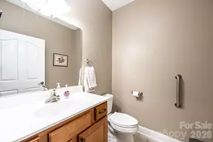 823 Wynnshire Drive, Hickory, NC 28601 - Photo 19