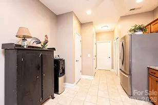 823 Wynnshire Drive, Hickory, NC 28601 - Photo 15