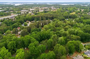 20200 Floral Ln, Cornelius, NC 28031 - Photo 33