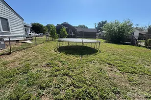 1405 Hickory Grove Rd, Gastonia, NC 28056 - Photo 3