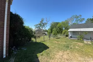 1405 Hickory Grove Rd, Gastonia, NC 28056 - Photo 5