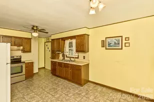 379 Bee Tree Rd, Swannanoa, NC 28778 - Photo 11