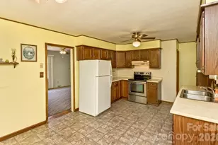 379 Bee Tree Rd, Swannanoa, NC 28778 - Photo 15