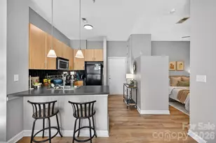 2125 Southend Dr, Charlotte, NC 28203 - Photo 1