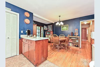 720 Aintree Road, Charlotte, NC 28215 - Photo 11