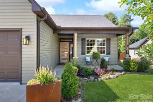 200 Water Leaf Dr, Weaverville, NC 28787 - Photo 3