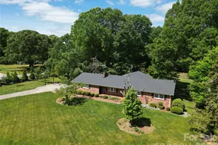 270 Lewis Ferry Rd, Statesville, NC 28677 - Photo 1