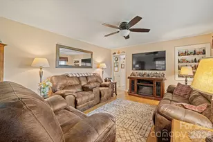 2359 Hendrix Rd, Maiden, NC 28650 - Photo 11
