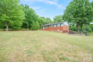 2359 Hendrix Rd, Maiden, NC 28650 - Photo 3