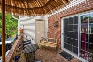 911 21st Ave NE, Hickory, NC 28601 - Photo 23