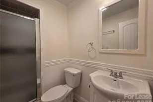 819 S South St, Gastonia, NC 28052 - Photo 17