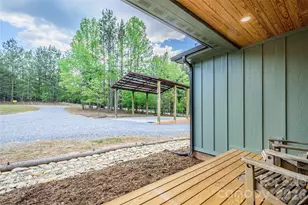 107 N Dakota Dr, Rutherfordton, NC 28139 - Photo 7